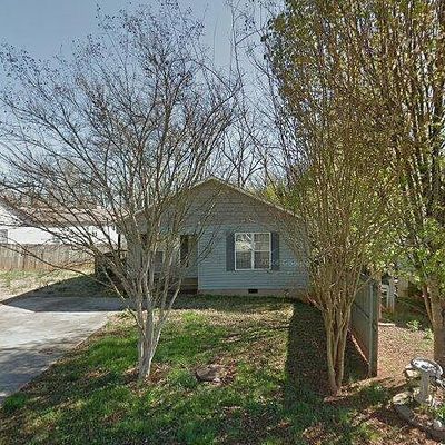 827 E 9 Th St, Newton, NC 28658