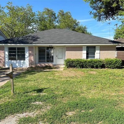 706 W 7 Th St, Freeport, TX 77541