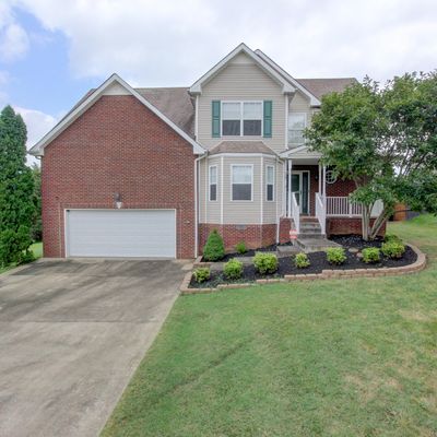 707 Shamrock Ct, Clarksville, TN 37043