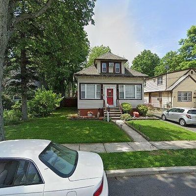 711 Stanley Ter, Roselle, NJ 07203