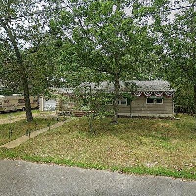 713 Avon Rd, Pine Beach, NJ 08741