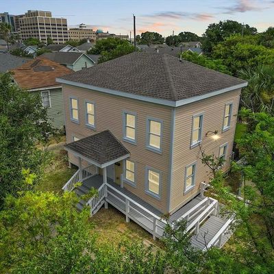 714 9 Th St, Galveston, TX 77550