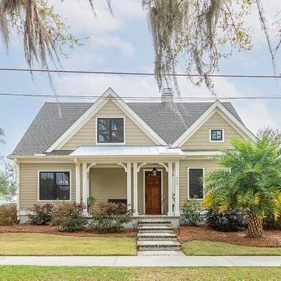 717 14 Th St, Port Royal, SC 29935