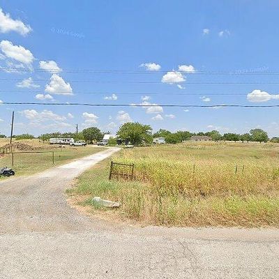 7258 Indian Trl, Sanger, TX 76266