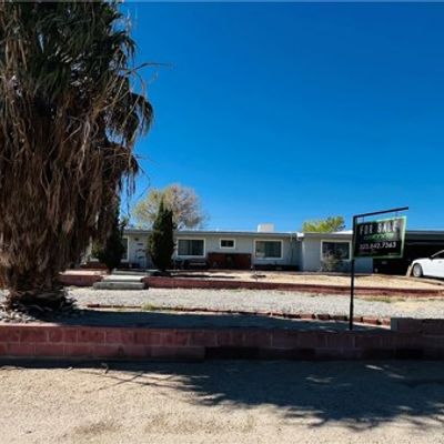 72915 Siesta Dr, Twentynine Palms, CA 92277