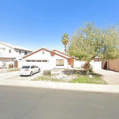 7368 W Flynn Ln, Glendale, AZ 85303