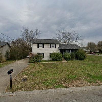 737 Troy Dr, Nashville, TN 37207