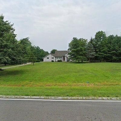 7377 Pickerington Rd, Canal Winchester, OH 43110