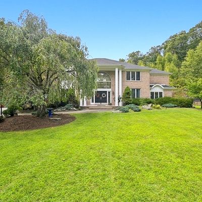 744 Ridge Rd, Kinnelon, NJ 07405