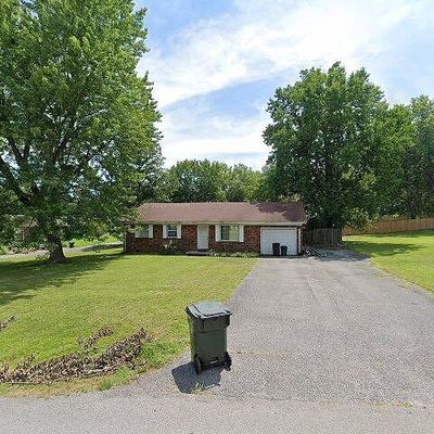 747 Juniper St, Calvert City, KY 42029