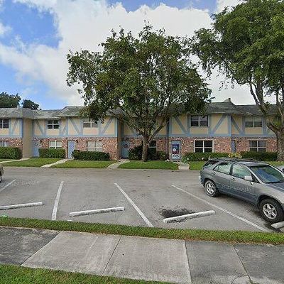 7501 Kimberly Blvd #104, North Lauderdale, FL 33068