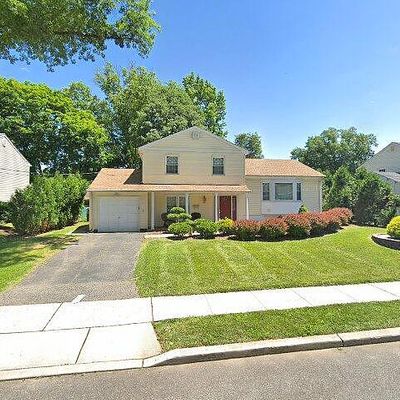 948 Grissom Ave, North Brunswick, NJ 08902