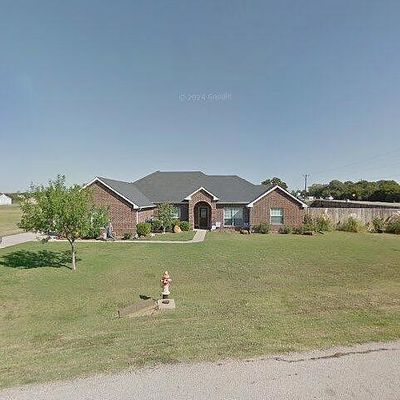 869 Fairview Dr, Krugerville, TX 76227