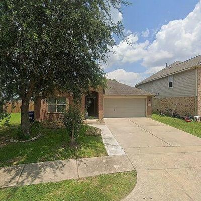 8722 Cielito Ln, Baytown, TX 77521