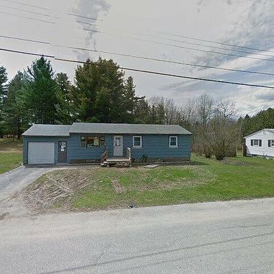 9 Brault St, Lewiston, ME 04240