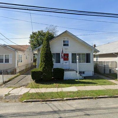 90 Heights Ave, Fair Lawn, NJ 07410