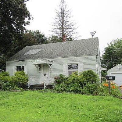 10 Brule St, Lewiston, ME 04240