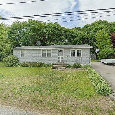 10 Cross St, Mechanic Falls, ME 04256