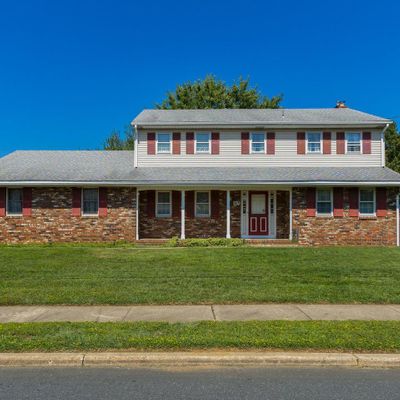 10 Delaware Dr, Bordentown, NJ 08505