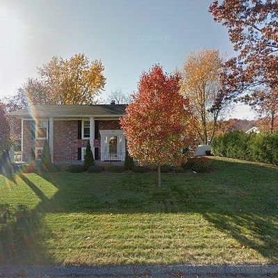 10 Downey St, Chicopee, MA 01020