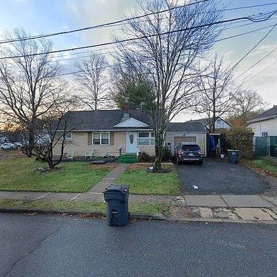 10 Judith Pl, Bergenfield, NJ 07621