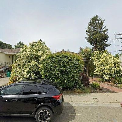 101 Glen Eden Ave, Oakland, CA 94611