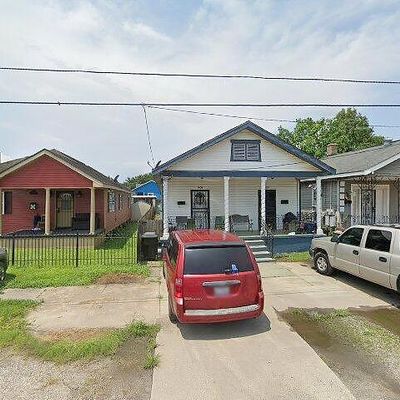 1010 Charbonnet St, New Orleans, LA 70117