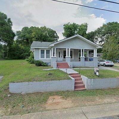 1010 Branson St, Fayetteville, NC 28305