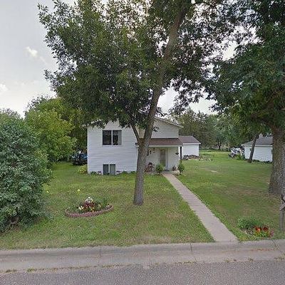 1012 6 Th St Ne, Little Falls, MN 56345