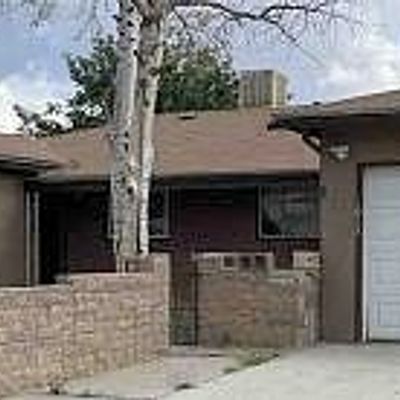 1013 Zuni Dr, Farmington, NM 87401