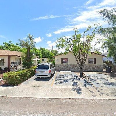 1014 N J St, Lake Worth Beach, FL 33460