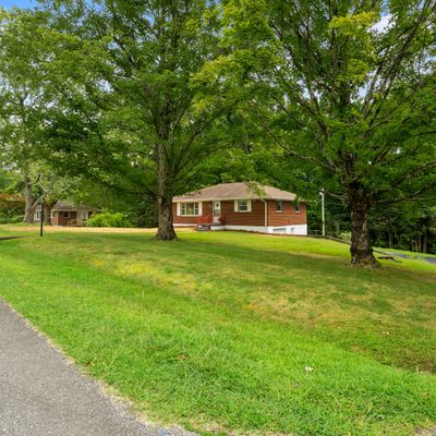 1019 Draughon Dr, Greenbrier, TN 37073