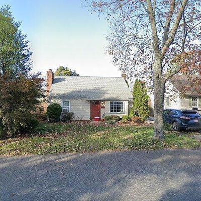 102 E 12 Th St, Huntington Station, NY 11746