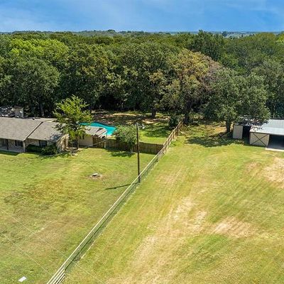 102 Hidden Valley Rd, Wills Point, TX 75169