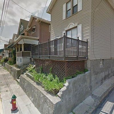 102 W 8 Th Ave, Tarentum, PA 15084