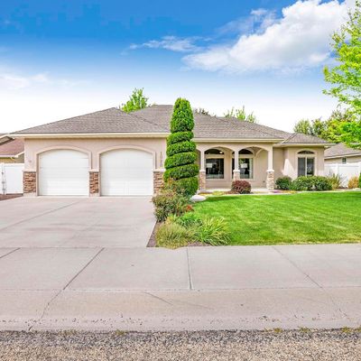 1020 Ballard Ln, Kimberly, ID 83341