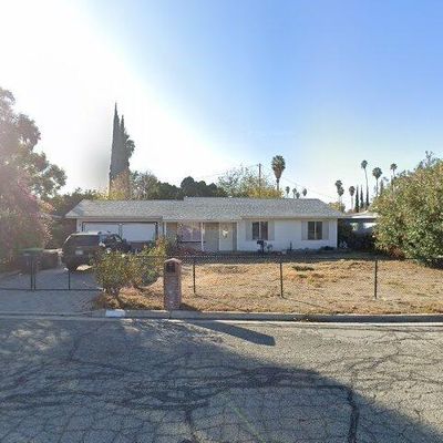 1021 Lynwood Dr, Hemet, CA 92543