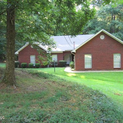 1022 Serenity Ln, New Albany, MS 38652