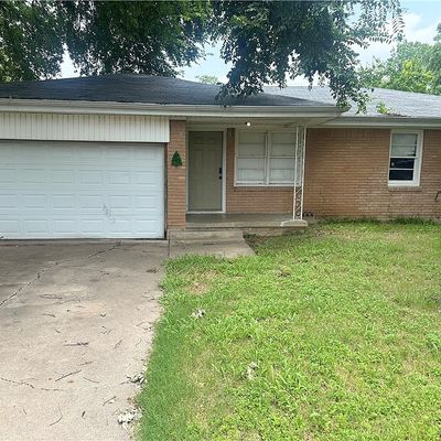 103 N Emberwood Dr, Robinson, TX 76706