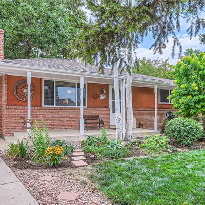 1033 Kane Dr, Longmont, CO 80501