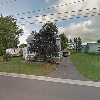 10355 Clinton Ave, North Rose, NY 14516