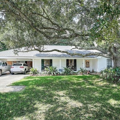 104 Saratoga Cir, Lafayette, LA 70503