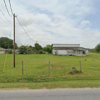 1043 E Mile 14 1/2 N, Weslaco, TX 78599