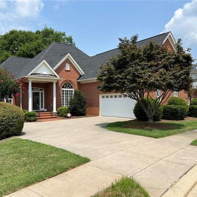 105 Ashton Place Cir, Winston Salem, NC 27106