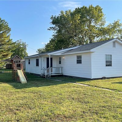 105 Birmingham St Se, Gravette, AR 72736