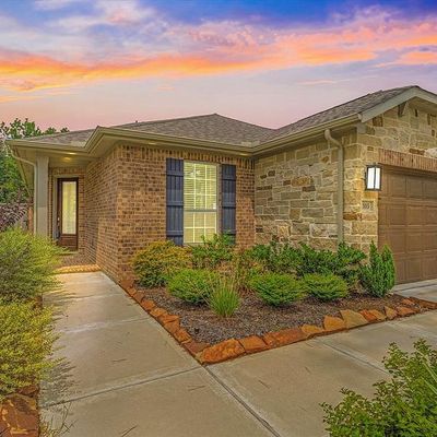 105 Passion Flower Cv, Montgomery, TX 77316