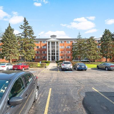 1050 N Farnsworth Ave #103, Aurora, IL 60505