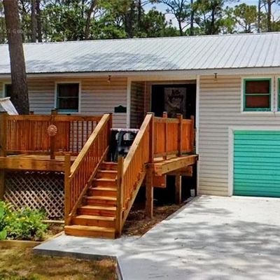 1114 Napoleon Pl, Dauphin Island, AL 36528