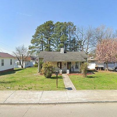 112 S Clark St, Sweetwater, TN 37874