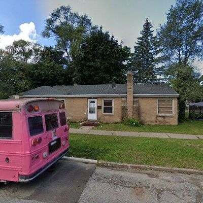 1120 Monroe St, Benton Harbor, MI 49022